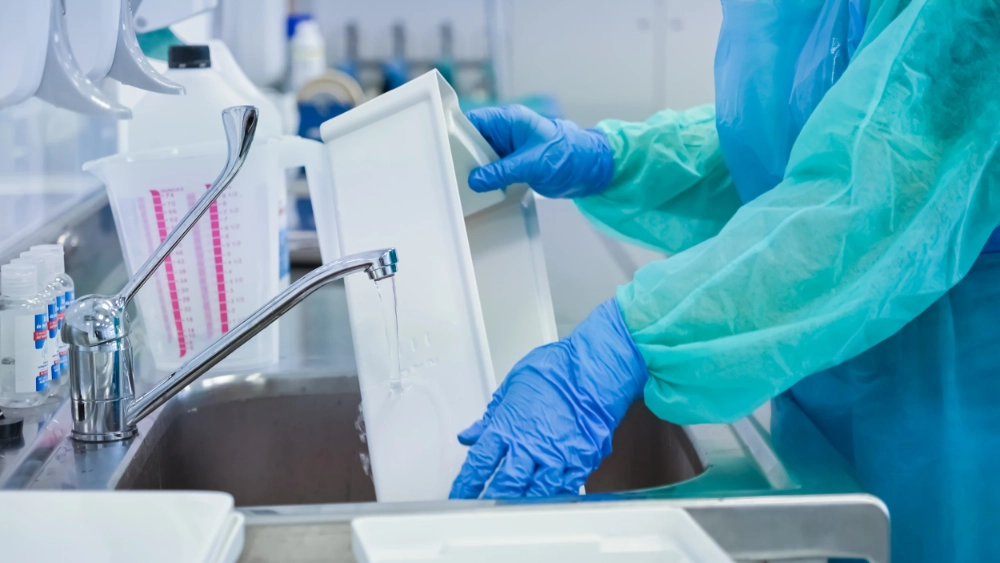 The sink of a high-compliance environment